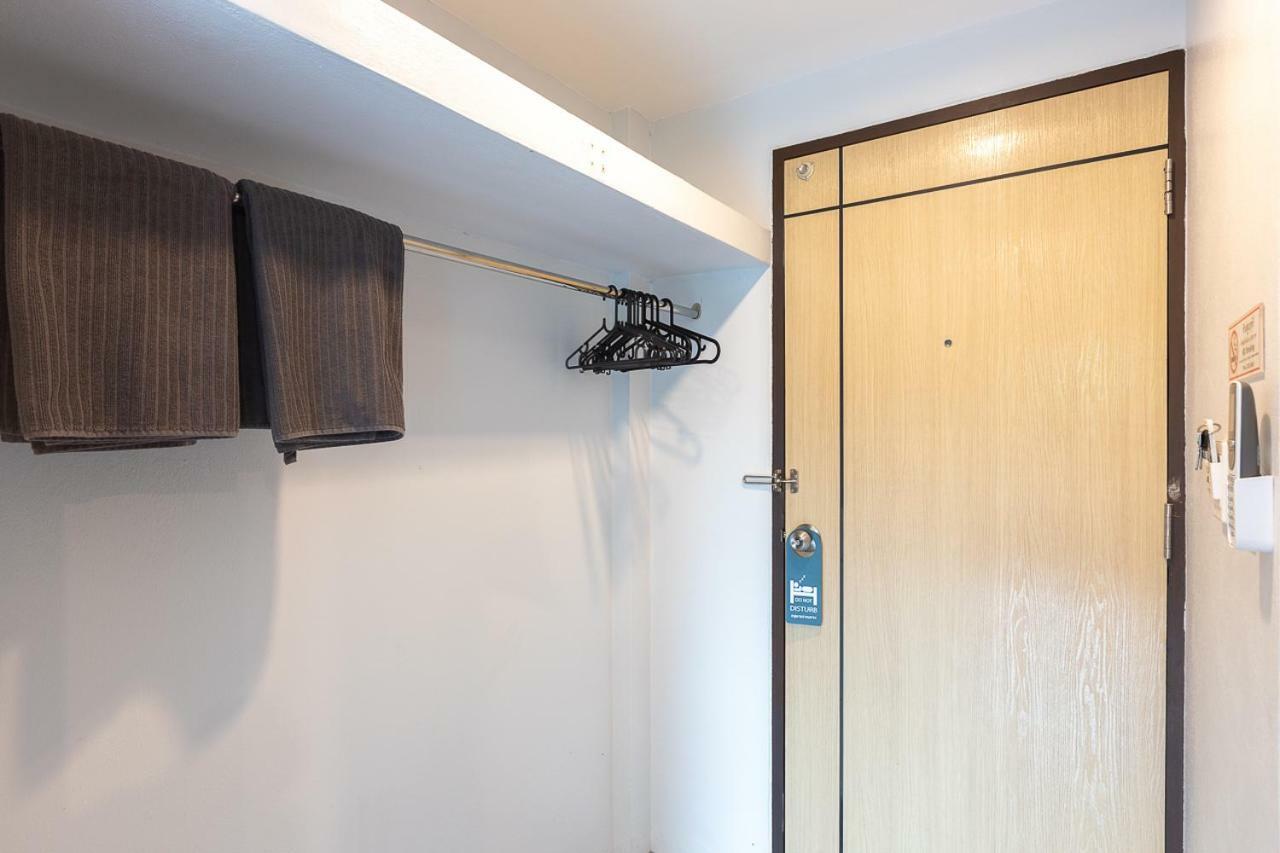 Хостел Minimal House Patong (Adults Only) Экстерьер фото