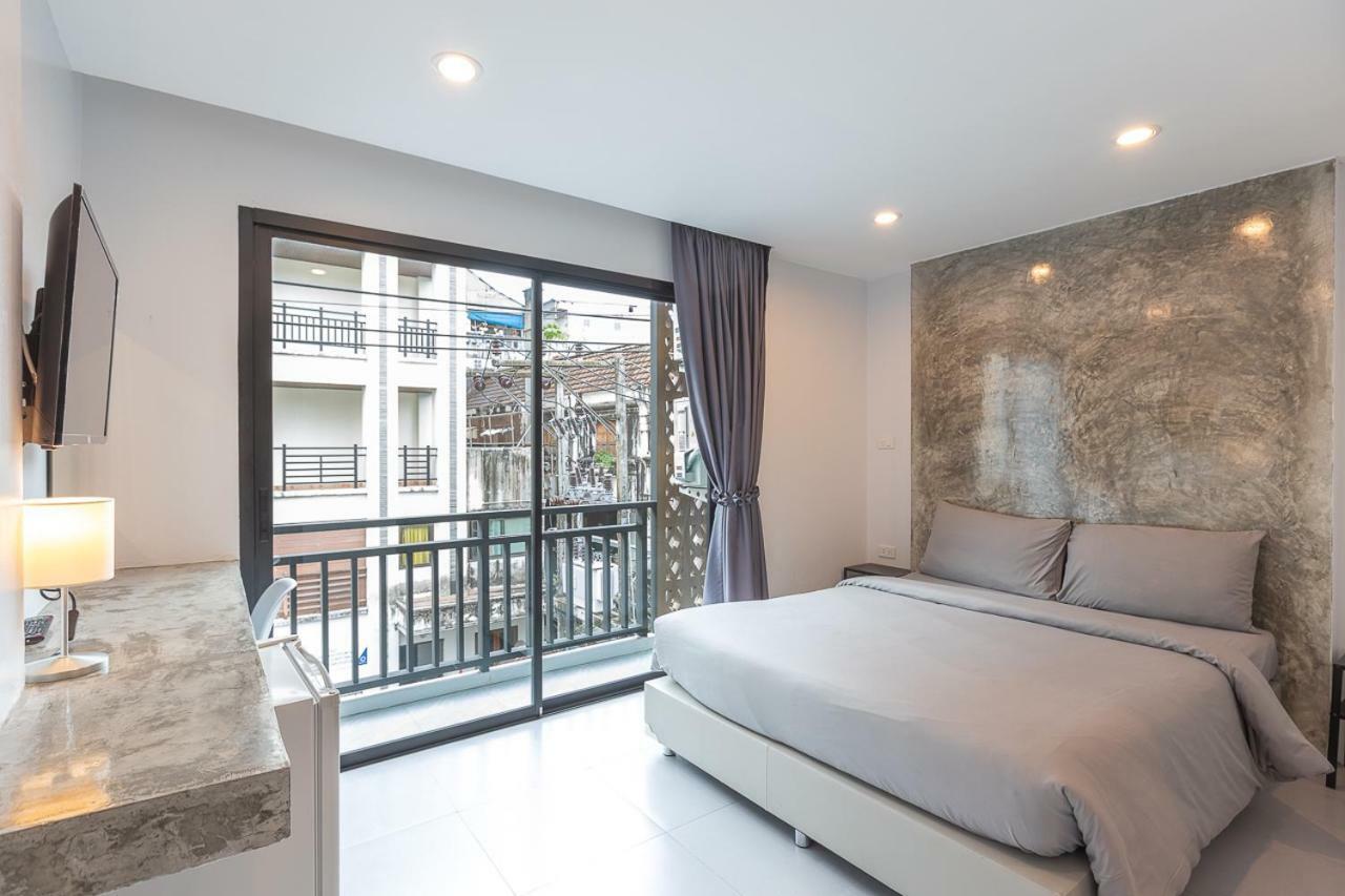 Хостел Minimal House Patong (Adults Only) Экстерьер фото